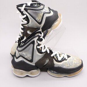 Youth Nike LeBron 19 Cheetah Print Size 3.5Y Basketball Shoes